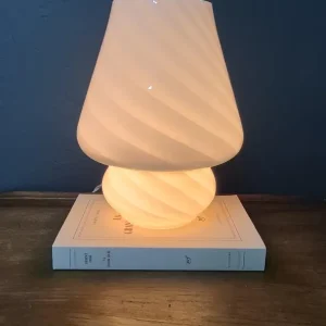 &Epsilon;&pi;&iota;&tau;&rho;&alpha;&pi;έ&zeta;&iota;&omicron; &phi;&omega;&tau;&iota;&sigma;&tau;&iota;&kappa;ό Mushroom Swirl &alpha;&pi;ό &gamma;&upsilon;&alpha;&lambda;ί Murano