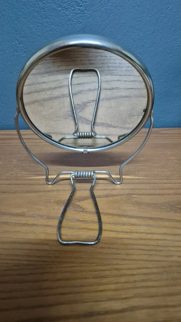 &Gamma;&alpha;&lambda;&lambda;&iota;&kappa;ό&sigmaf; &epsilon;&pi;&iota;&tau;&rho;&alpha;&pi;έ&zeta;&iota;&omicron;&sigmaf; &kappa;&alpha;&theta;&rho;έ&phi;&tau;&eta;&sigmaf; &kappa;&omicron;&upsilon;&rho;&epsilon;ί&omicron;&upsilon; Barber