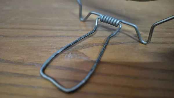 &Gamma;&alpha;&lambda;&lambda;&iota;&kappa;ό&sigmaf; &epsilon;&pi;&iota;&tau;&rho;&alpha;&pi;έ&zeta;&iota;&omicron;&sigmaf; &kappa;&alpha;&theta;&rho;έ&phi;&tau;&eta;&sigmaf; &kappa;&omicron;&upsilon;&rho;&epsilon;ί&omicron;&upsilon; Barber
